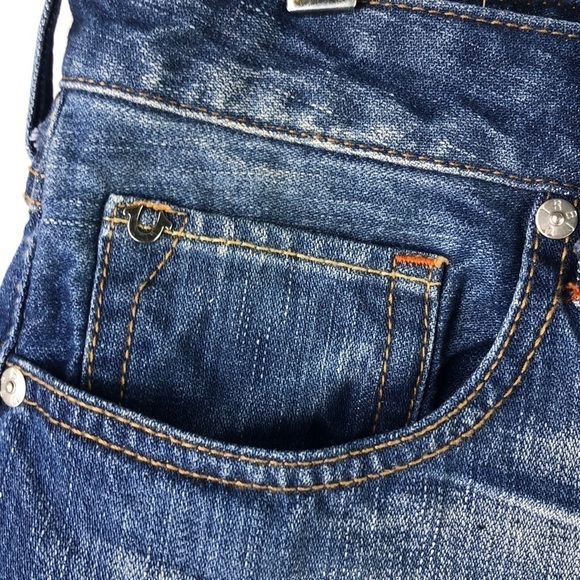 True Religion Emma Bermuda Blue Denim Mid Rise Raw Hem Size 32 Rigid Jean Shorts - Picture 6 of 16